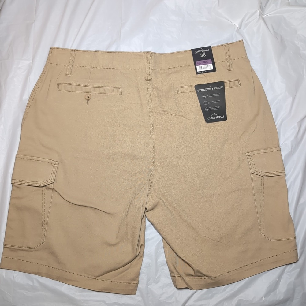 NWT Denali Boardwalk Stretch Fabric Cargo Shorts Men's Size 38 MSRP $44